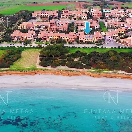 Holiday home Marina Breeze 50mt From Sea Funtana Meiga