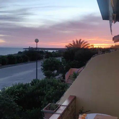 Marina Breeze 50mt From Sea Holiday home *