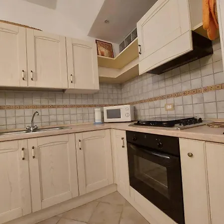 - Marina Breeze 50mt From Sea Holiday home